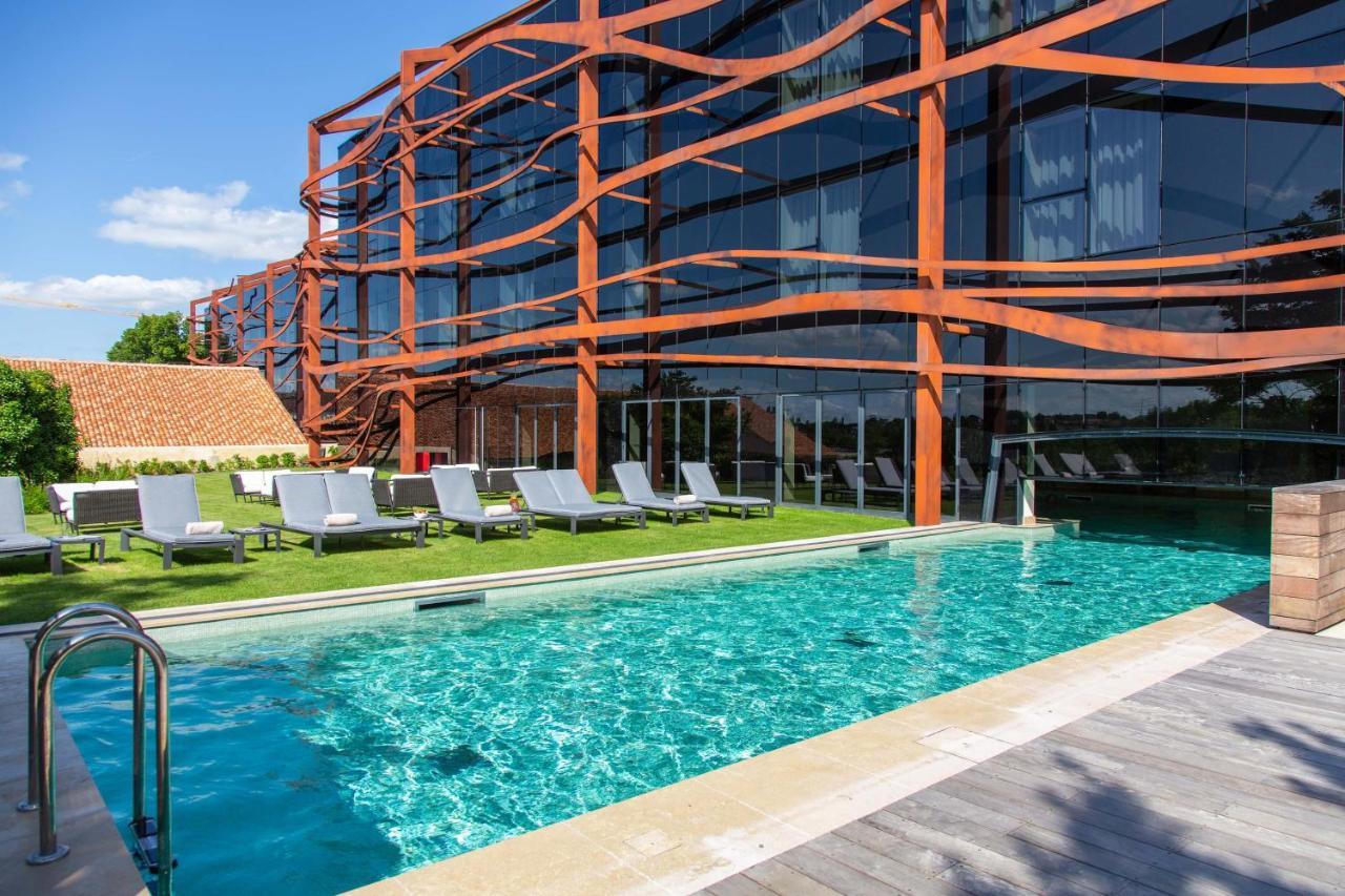 Hotel Chais Monnet & Spa Cognac Exterior photo